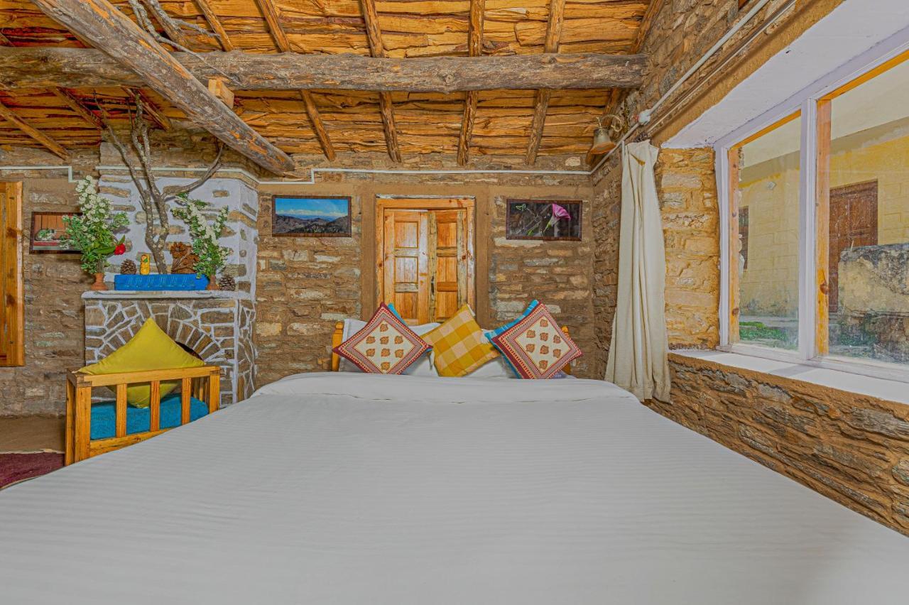 Saffronstays El Sueno, Mukteshwar -Villa Serving Pahadi Meals Kültér fotó